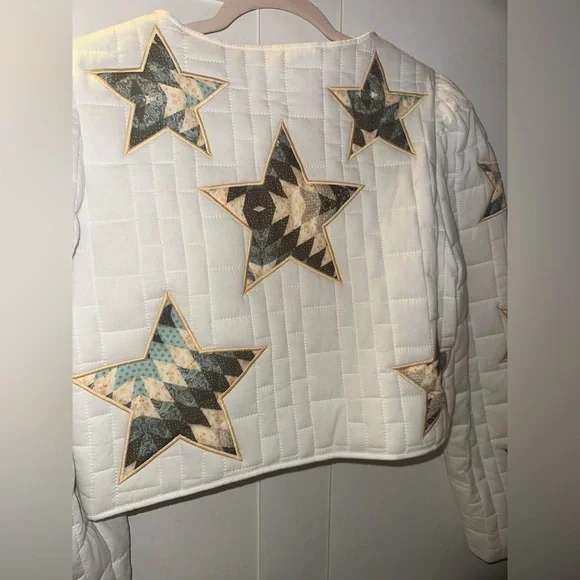 NWOT Blue B Quilted Multi Star Embroidered Padded Zip Up Jacket